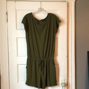 Hunter green soft stretch comfy romper with tie
